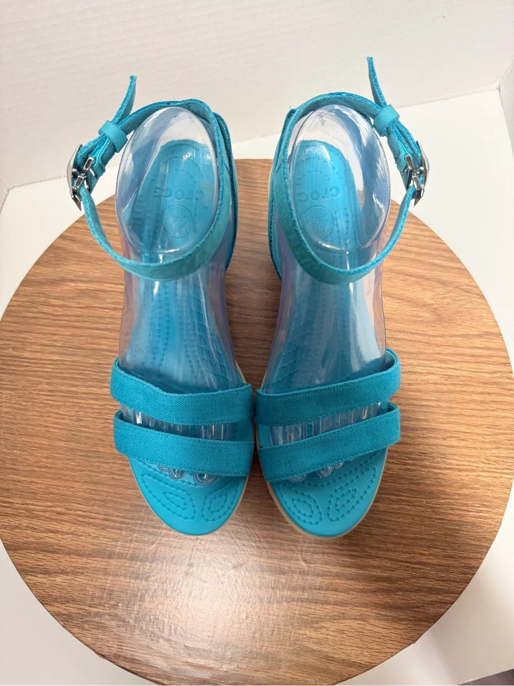 Crocs Leigh II Canvas Ankle Strap Turquoise Teal Wedge Sandals Buckle Closure